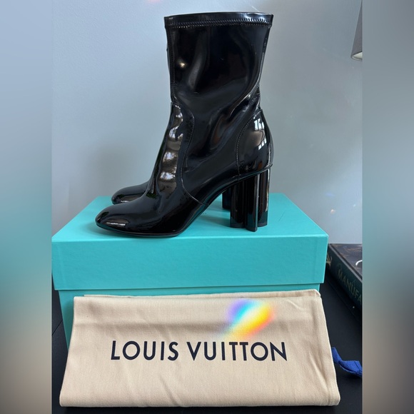 Louis Vuitton ankle boots 37 (7) - Picture 1 of 9